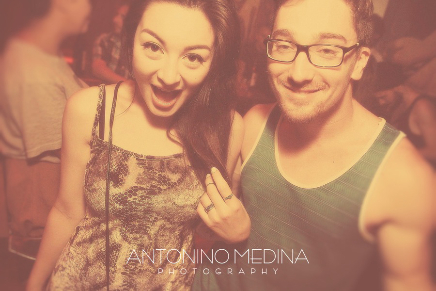 Samedis PLEASE ME - ONE YEAR ANNIVERSARY